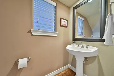 1113 Sherwood Trails, Houston, TX 77043 - Photo 8