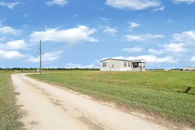 2105 Eagle Road, Anahuac, TX 77514 - Photo 16