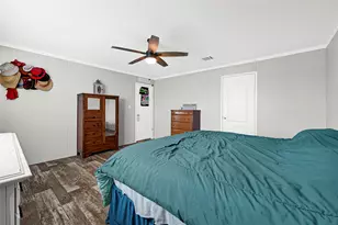 2105 Eagle Rd, Anahuac, TX 77514 - Photo 34