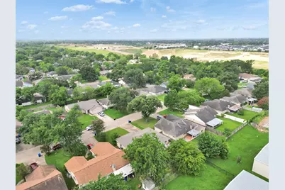 18726 Wood Glen Lane, Houston, TX 77084 - Photo 6