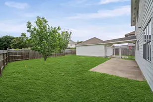 9366 Corner Oaks Ln, Houston, TX 77036 - Photo 32
