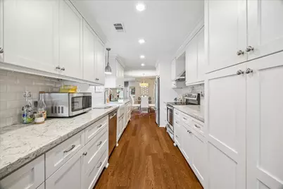 413 N Post Oak Lane #413, Houston, TX 77024 - Photo 12