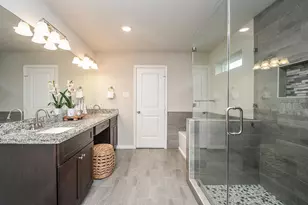 828 S 1st St, La Porte, TX 77571 - Photo 12