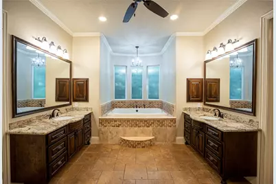 30003 Commons Park Drive, Huffman, TX 77336 - Photo 14