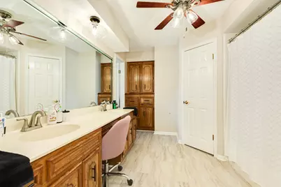 107 Driftwood Drive, Lake Jackson, TX 77566 - Photo 24