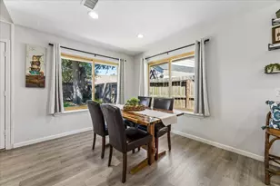 16427 Clearcrest Dr, Houston, TX 77059 - Photo 8