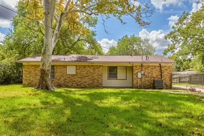 602 Roosevelt Street, La Marque, TX 77568 - Photo 16