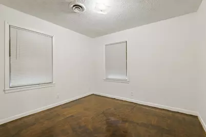 602 Roosevelt Street, La Marque, TX 77568 - Photo 12