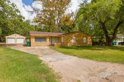 602 Roosevelt Street, La Marque, TX 77568 - Photo 2