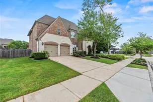 9819 Mount Shasta, Missouri City, TX 77459 - Photo 38