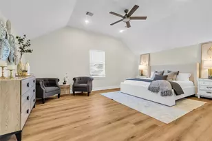 12341 N Chestnut Hls Dr, Conroe, TX 77303 - Photo 14