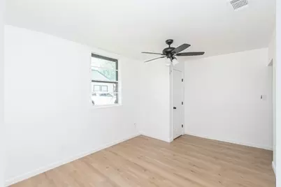 312 N Gaillard Street, Baytown, TX 77520 - Photo 14