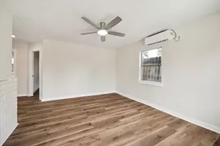 2802 Hardy St, Houston, TX 77009 - Photo 4