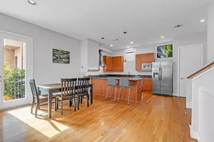 2404 Fairview St, Houston, TX 77006 - Photo 12