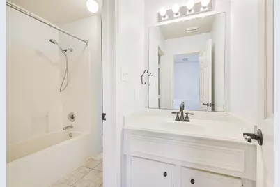 738 Redwing Place Drive, Houston, TX 77009 - Photo 12