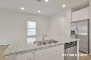 229 E Canopy Xing Cir, Conroe, TX 77301 - Photo 10