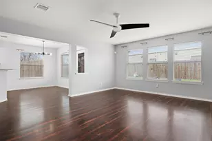 5903 Shadow Creek Ct, Baytown, TX 77523 - Photo 8