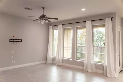 9535 Scanlan Heights Lane, Missouri City, TX 77459 - Photo 10