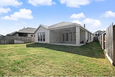 12310 Grassy Bend Drive, Mont Belvieu, TX 77523 - Photo 28