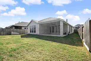 12310 Grassy Bnd Dr, Mont Belvieu, TX 77523 - Photo 28
