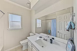 1411 /1411 1/2 Guadalupe St, Stafford, TX 77477 - Photo 18