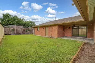 2123 Ridgecrest Dr, Houston, TX 77055 - Photo 40