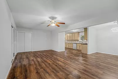 2123 Ridgecrest Drive, Houston, TX 77055 - Photo 6