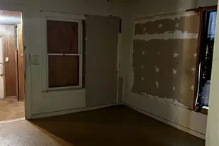 615 N Fourth St, Ganado, TX 77962 - Photo 8