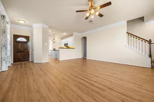 2922 Coachmaker Trl, Rosenberg, TX 77471 - Photo 6