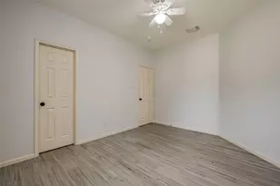 18302 N Elizabeth Shore Loop, Cypress, TX 77433 - Photo 36