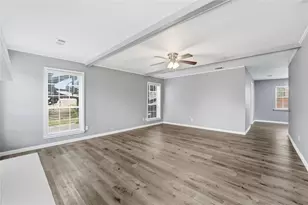 7815 12 Fairway Ln, Humble, TX 77346 - Photo 18