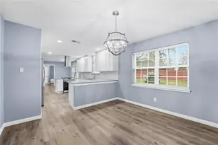 7815 12 Fairway Ln, Humble, TX 77346 - Photo 12