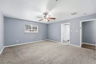 7815 12 Fairway Ln, Humble, TX 77346 - Photo 20