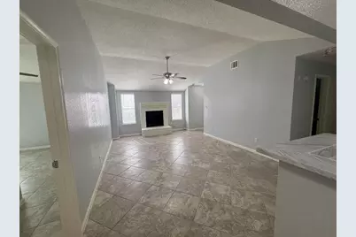 5719 Lycomb Drive, Houston, TX 77053 - Photo 4