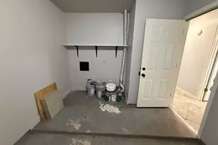 5719 Lycomb Dr, Houston, TX 77053 - Photo 24