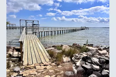 2414 Avenue P, San Leon, TX 77539 - Photo 2