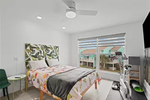 604 Calico Jack Cove Cove, Galveston, TX 77554 - Photo 18