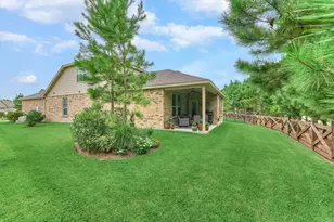 128 Caspian Way, The Woodlands, TX 77382 - Photo 36