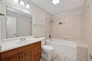 14034 Lourdes Dr, Houston, TX 77049 - Photo 28
