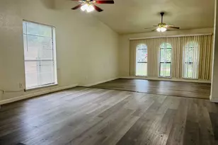 16902 Castle Fraser Dr, Houston, TX 77084 - Photo 8