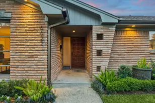 6622 Kury Ln, Houston, TX 77008 - Photo 2