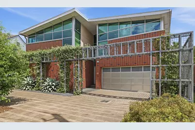 2424 White Oak Drive, Houston, TX 77009 - Photo 2