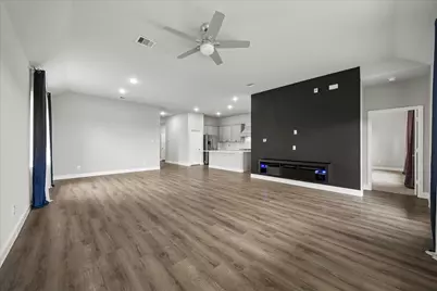 4251 Millers Creek Lane, Manvel, TX 77578 - Photo 10