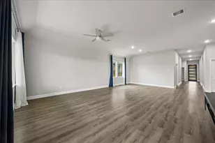 4251 Millers Creek Ln, Manvel, TX 77578 - Photo 12
