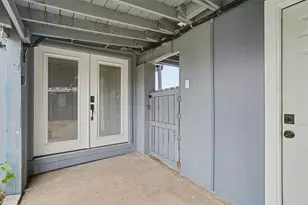 370 Ling St, Bayou Vista, TX 77563 - Photo 24
