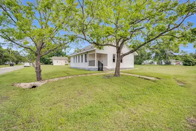 601 S S 7th Avenue, Teague, TX 75860 - Photo 1