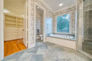 11530 N Lou Al Dr, Houston, TX 77024 - Photo 34
