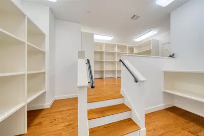 11530 N Lou Al Drive, Houston, TX 77024 - Photo 46