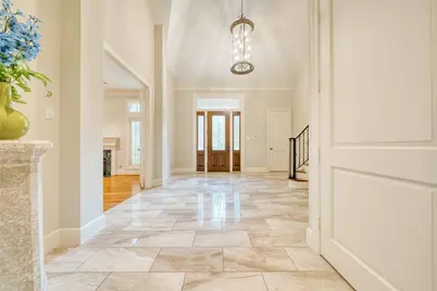 11530 N Lou Al Drive, Houston, TX 77024 - Photo 8