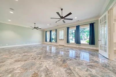 11530 N Lou Al Drive, Houston, TX 77024 - Photo 22